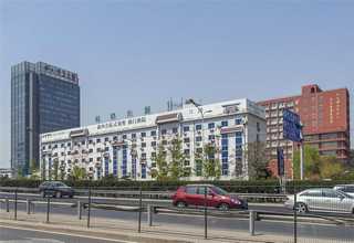 學校跑道膠黏劑性能